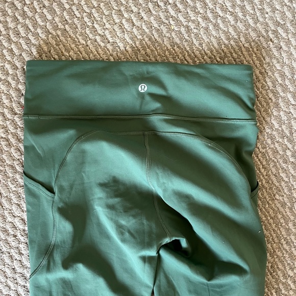 Lululemon running legging - Picture 4 of 5